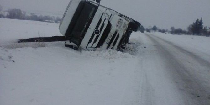 Tekirdağ’da Kamyon Devrildi