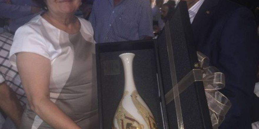 Meyve Sektörüne 40 Yıldır Emek Veren Profesöre Teşekkür Yemeği