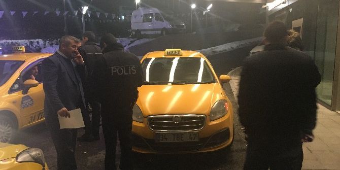 Gaziosmanpaşa’da Taksiciye Silahlı Saldırı