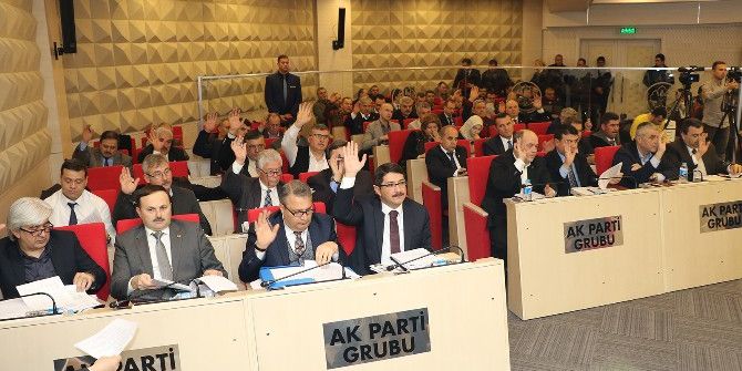 Akhisar Belediyespor’a Her Türlü Destek Verilecek