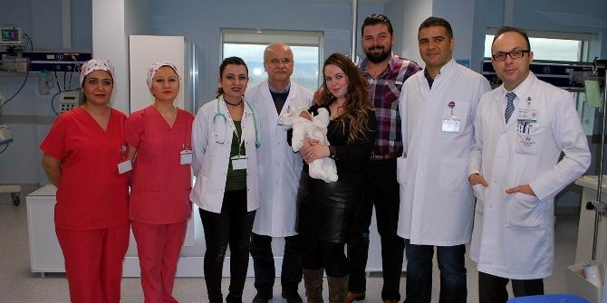 Erken Doğan Eliz Sara Bebek, Salihli’de Hayata Tutundu