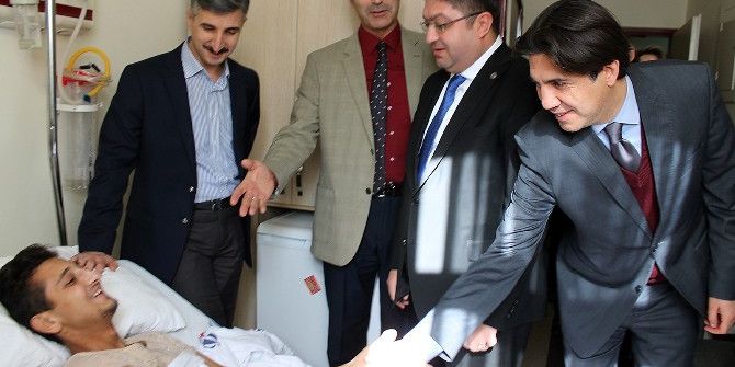 Avukatlardan El Bab Operasyonunda Yaralanan Askerlere Ziyaret