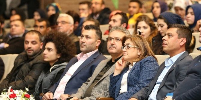 Talha Uğurluel Selamlık Sohbetlerde Yavuz Sultan Selim’i Anlattı