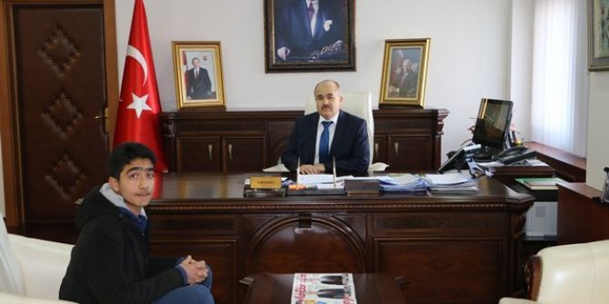 Valiye Görüşmek İçin Mesaj Attı Vali Makamında Ağırladı