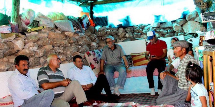 Turgut: "Silifke’nin Köyleri Hizmetlerle Canlanıyor"