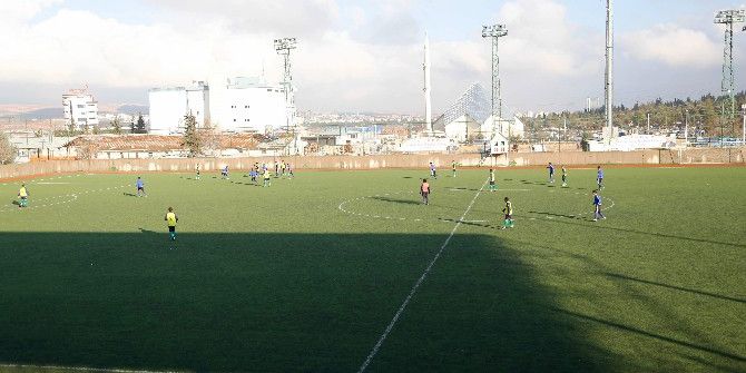 Şehitkamil Derbide Galibiyet İstiyor