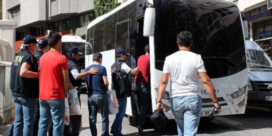 42 Kişi Adliyeye Sevk Edildi