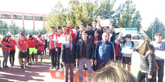 Kulp Yatılı Bölge Ortaokulundan Başarı