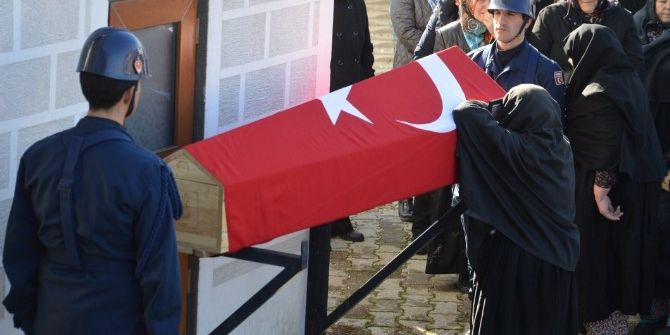 Eski Cumhurbaşkanlığı Muhafız Alayı Komutanı Burakan Askeri Törenle Uğurlandı