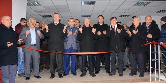 Başkan Acar Düğün Salonlarının Açılışına Katıldı