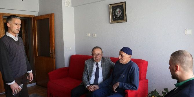 Manisa Büyükşehir’den Esendağ’a ’Geçmiş Olsun’ Ziyareti
