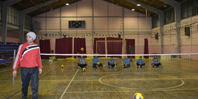 Oturarak Voleybol Ligi’nin İkinci Etabı Alaplı’da Yapılacak
