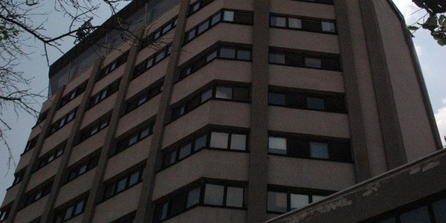 Başbakanlık Ek Binasında Hareketli Saatler