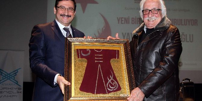 Tarihçi Yavuz Bahadıroğlu Keçiören’in Konuğu Oldu