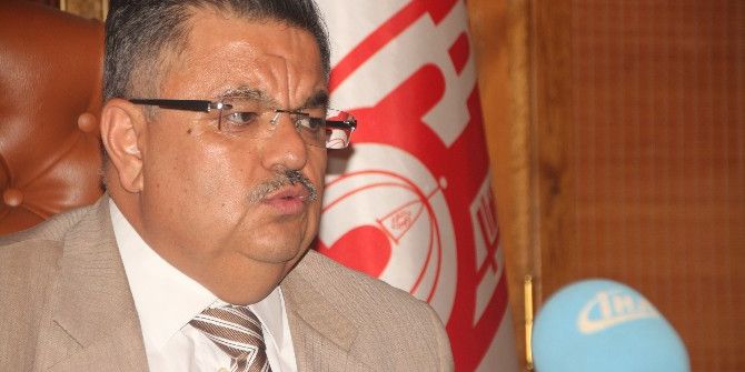 Başkan Yağcı, Partilerinin Tüzüğündeki 3 Dönem Kuralını Değerlendirdi