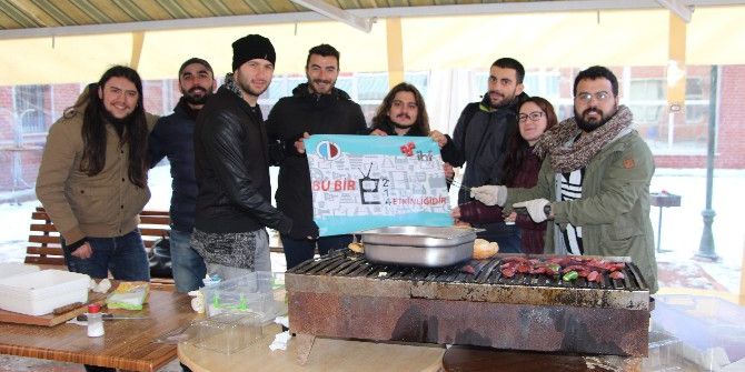 Final Stresini Mangal Partisiyle Attılar