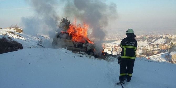 Otomobil Alev Alev Yandı