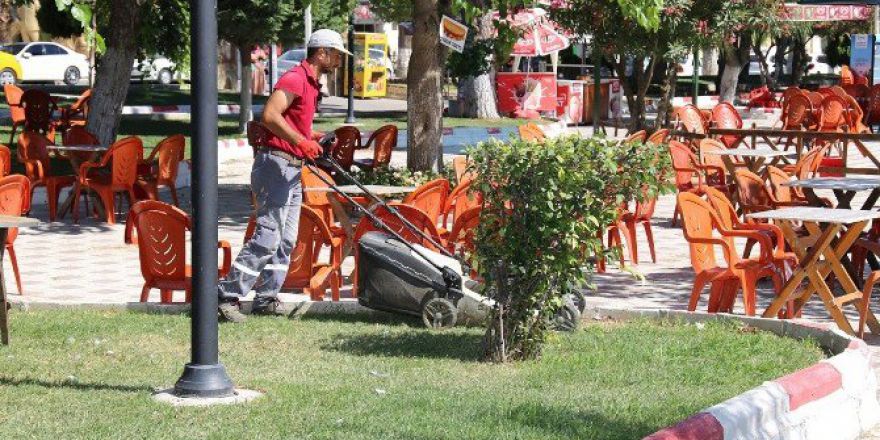 Ekipler Rengarenk Bir Turgutlu İçin İşbaşında