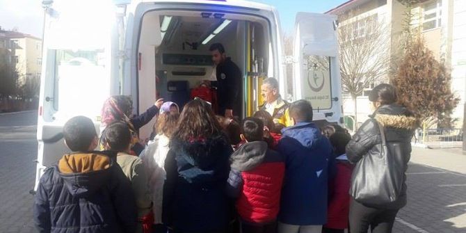 Iğdır’da Öğrencilere 112 Konulu Sunum