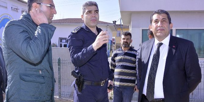 Başkan Atilla, Polis Kontrol Noktasını Ziyaret Etti