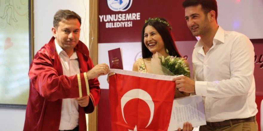 Yunusemre’de Nikah Sayıları Bayramla Birlikte Arttı