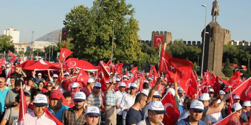 Türk Harb-iş Sendikası Kayseri Şube Başkanı Özgür Özsoy:
