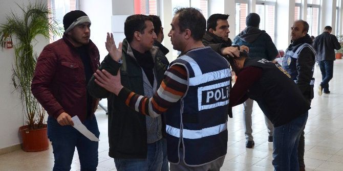 1,5 Milyon Öğrenci Açıköğretim Final Sınavlarında Ter Döküyor