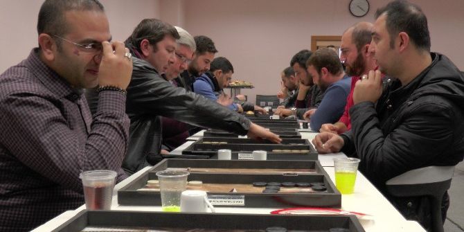 Sanko Park Avm’den Gazetecilere Tavla Turnuvası