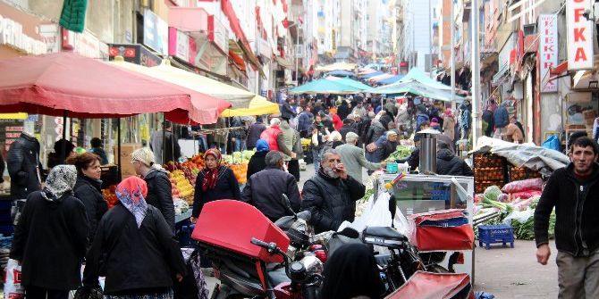 ’Pazarda Her Şey Ateş Pahası’