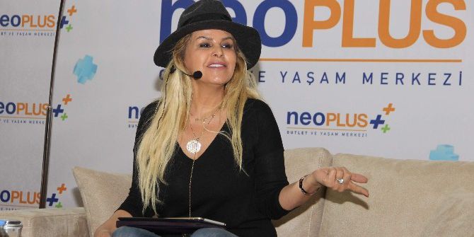 Ünlü Astrolog Nuray Sayarı Neoplus Outlet Ve Yaşam Merkezi’nde