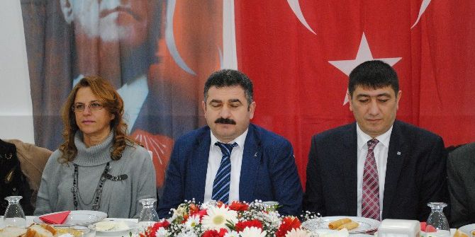 Chp Çorum Teşkilatları Gazetecilerle Biraraya Geldi