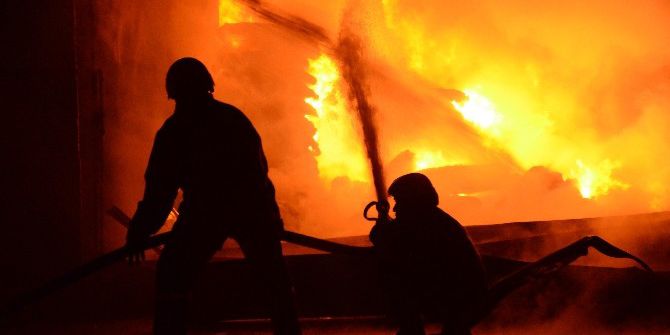 Batman’da Fabrika Yangını Korkuya Neden Oldu