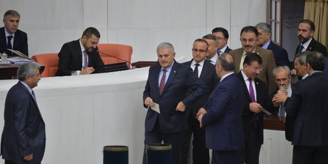 Anayasa Değişikliği Teklifinin 13. Maddesi 343 Oyla Kabul Edildi