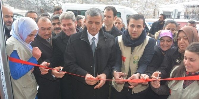 Halep İçin Yardım Kermesi