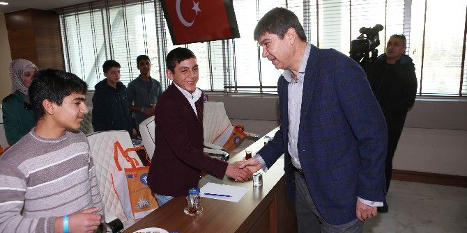 Kardeş Şehir Ağrılı Öğrenciler Türel’in Konuğu Oldu