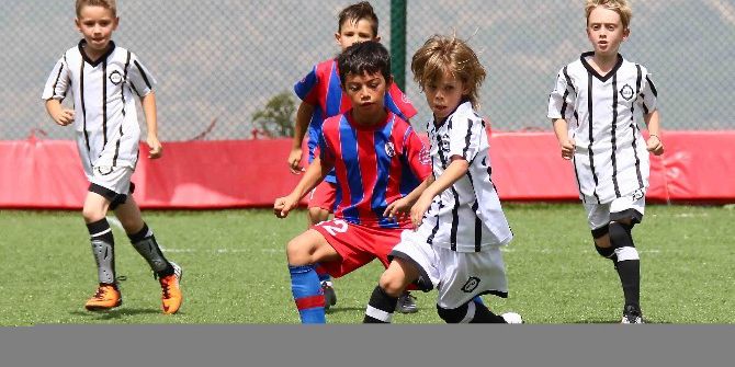 Bayraklı’da, Şehit Anısına Futbol Turnuvası