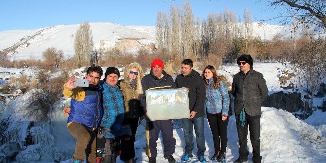 Yönetmen Ceylan, Muradiye Şelalesini Görüntüledi