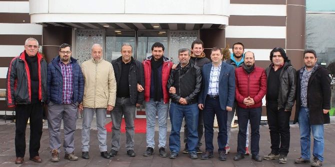 Tsyd İl Temsilciliği Spor Muhabirleriyle Yemekte Buluştu