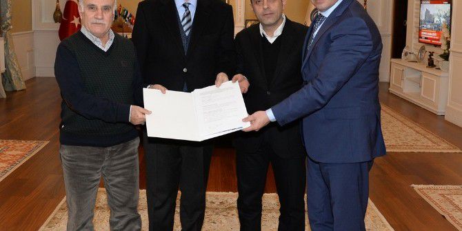 Hayırseverler Geleceğe İmza Attılar