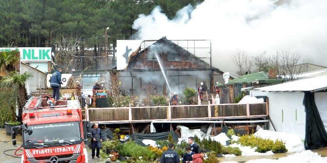 Anaokulu Atölyesinde Çıkan Yangın Korku Dolu Anlar Yaşattı