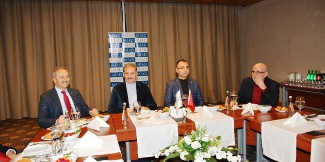 Vali Toprak Miad İstişare Kurulu Toplantısına Katıldı