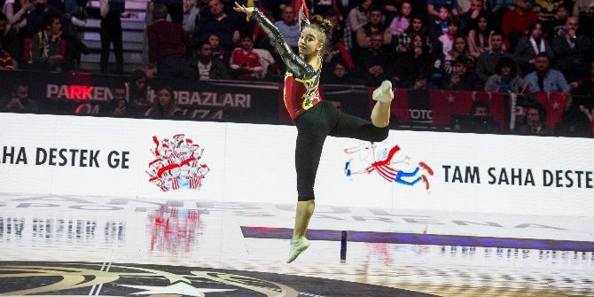 Ayşe Begüm Onbaşı İlk Kez Türk Seyircisiyle Buluştu