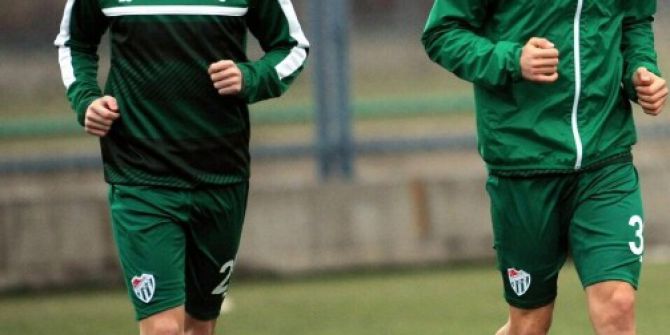 Bursaspor’un Yeni Transferleri İlk Antrenmanlarına Çıktı