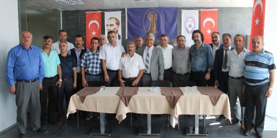 Niğde Esnaf Odaları Başkanları Darbe Girişimini Kınadı