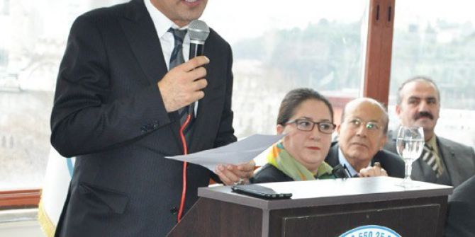 İstanbul Erzurumlular Vakfında Hadi Atalar Yeniden Başkan Seçildi