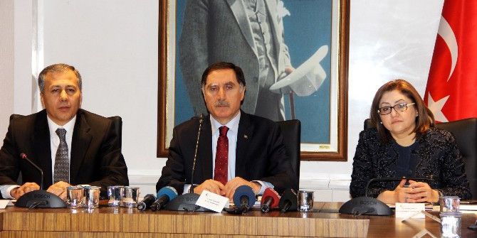 Kamu Başdenetçisi Şeref Malkoç Gaziantep’te