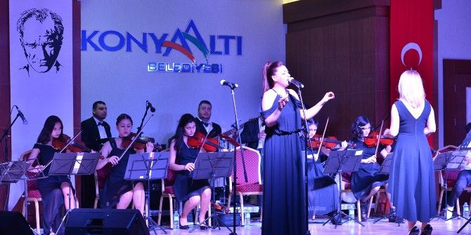 Konyaaltı’nda Keman Orkestrası Konseri