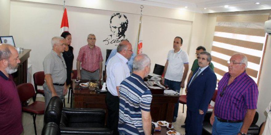 Yalova Esnafı Demokrasiye Destek Mesajı Verdi