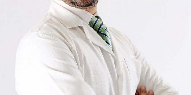 Op. Dr. Demiralp’ten Yaşa Göre Estetik Tüyolar