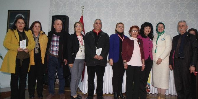 Toroslar Belediyesi ‘Kansere Gülümse Ve Aile İçi Şiddet’ Konferansı Düzenledi